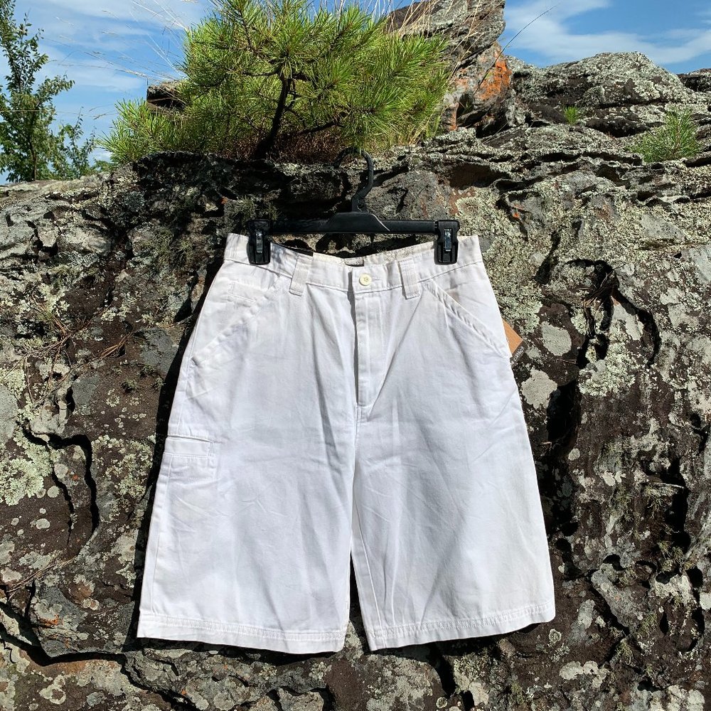 First Wave Boys white walking shorts sz 18